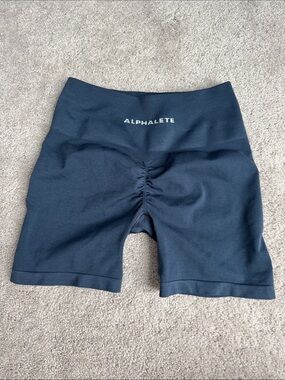 Alphalete Amplify Ultra-High Rise Shorts - M